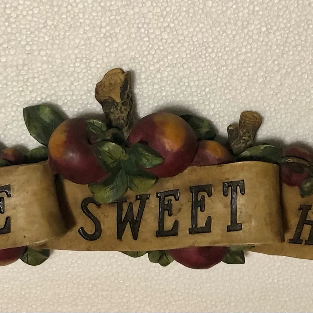 Decorative Wall ”Home Sweet Home” Apple Resin Plaque Country  Decor 23